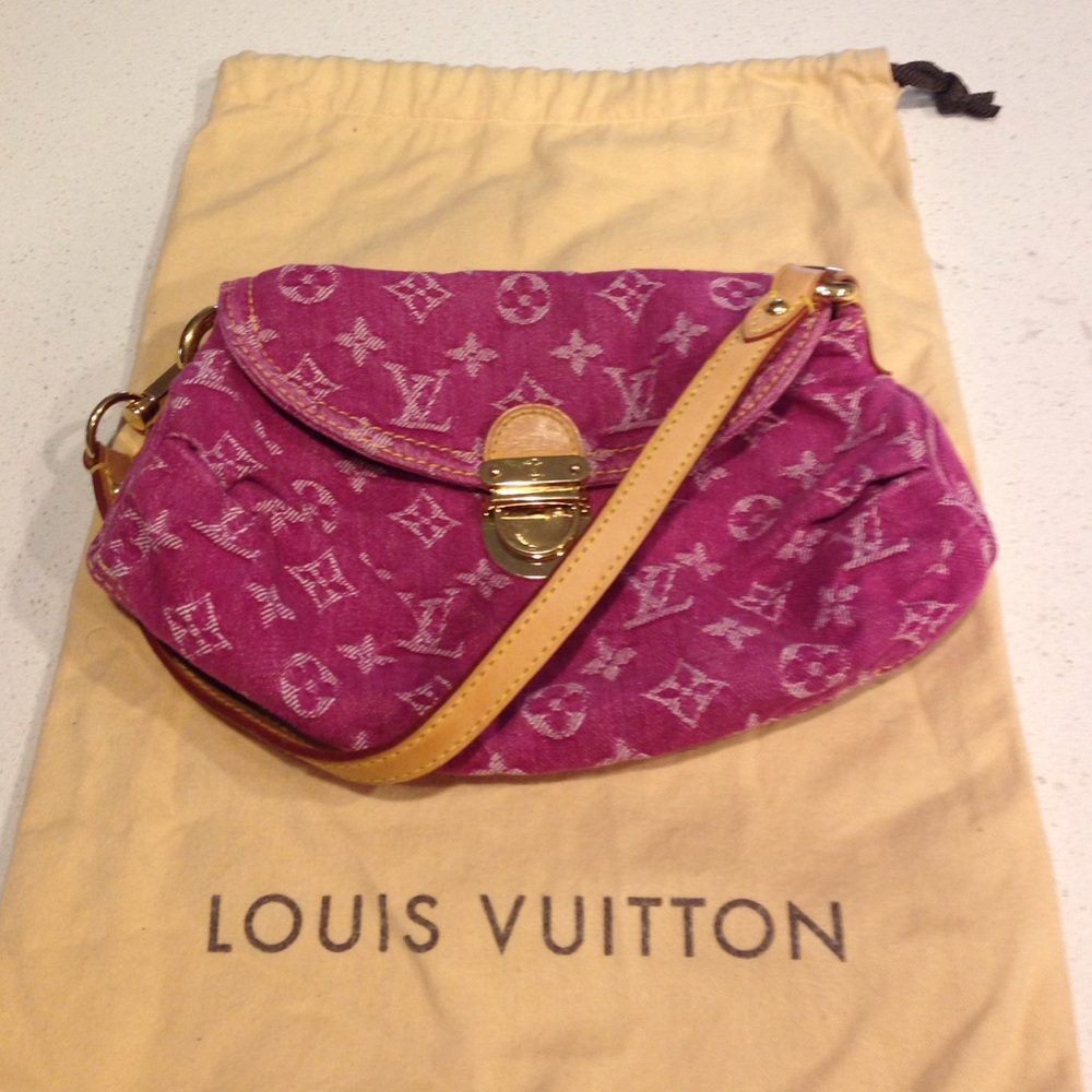 Louis Vuitton Monogram Denim Pleaty